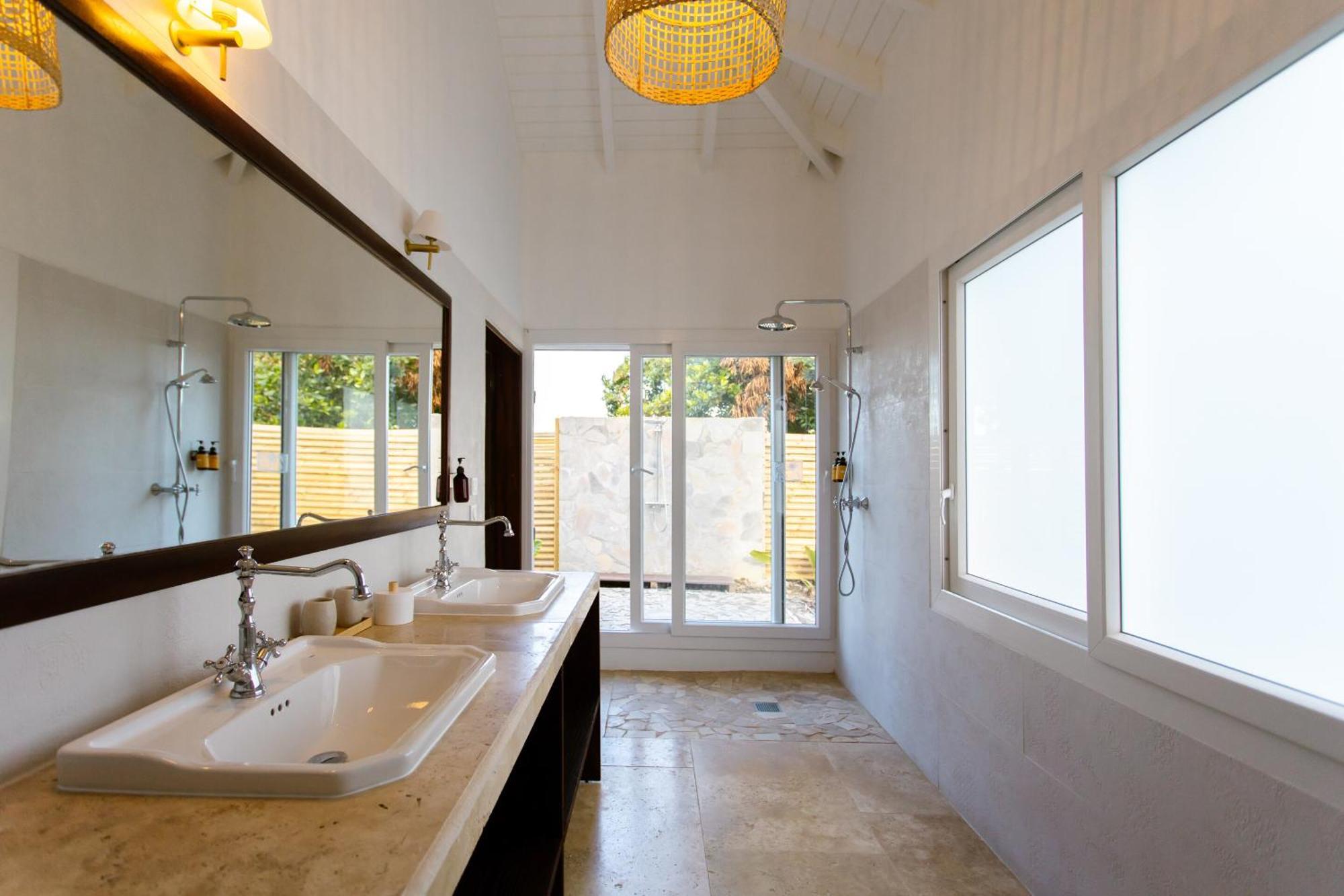 Villa Saint Vincent By Habitation Saint Charles Пети-Бург Екстериор снимка